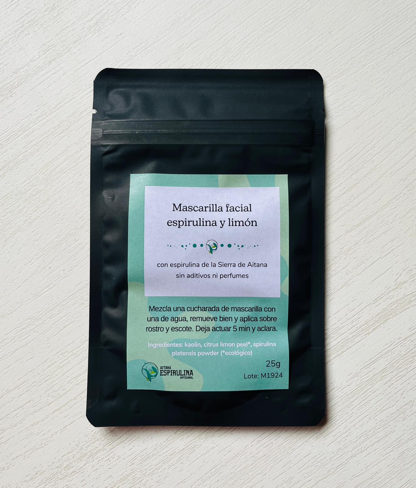 mascarilla facial con espirulina